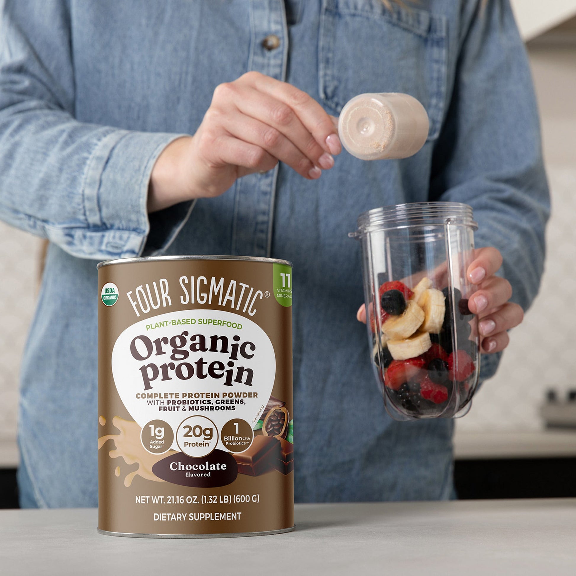 plant-based-protein-chocolate-z6 Chocolate_Protein_Lifestyle_2.jpg