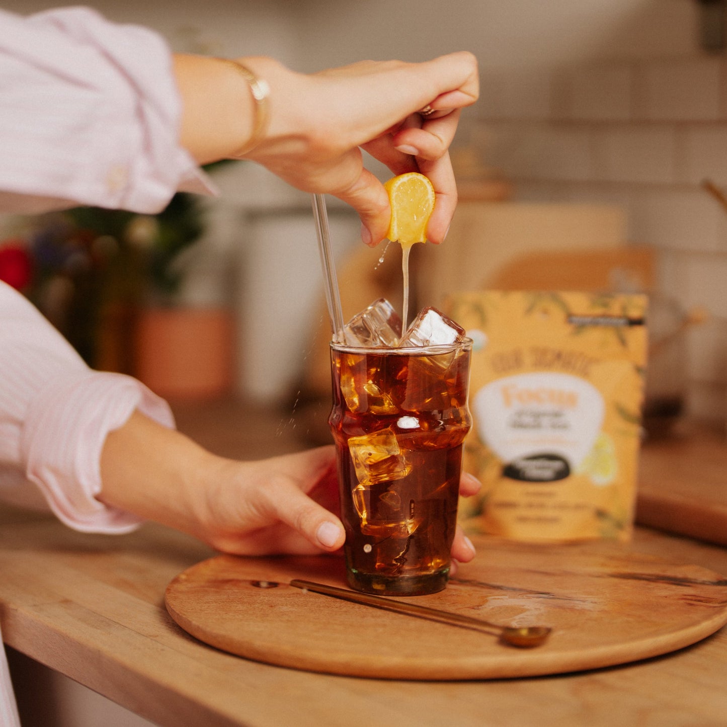 focus-black-tea-z9 Focus_Tea_Lifestyle_Iced-1.jpg